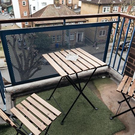 Shard View 2 Bed Entire Flat Londres Exterior foto